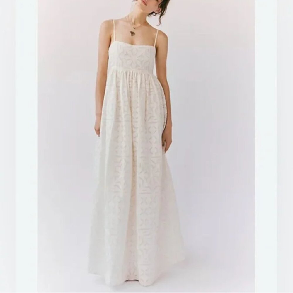 Sold - Picture 3 of 12